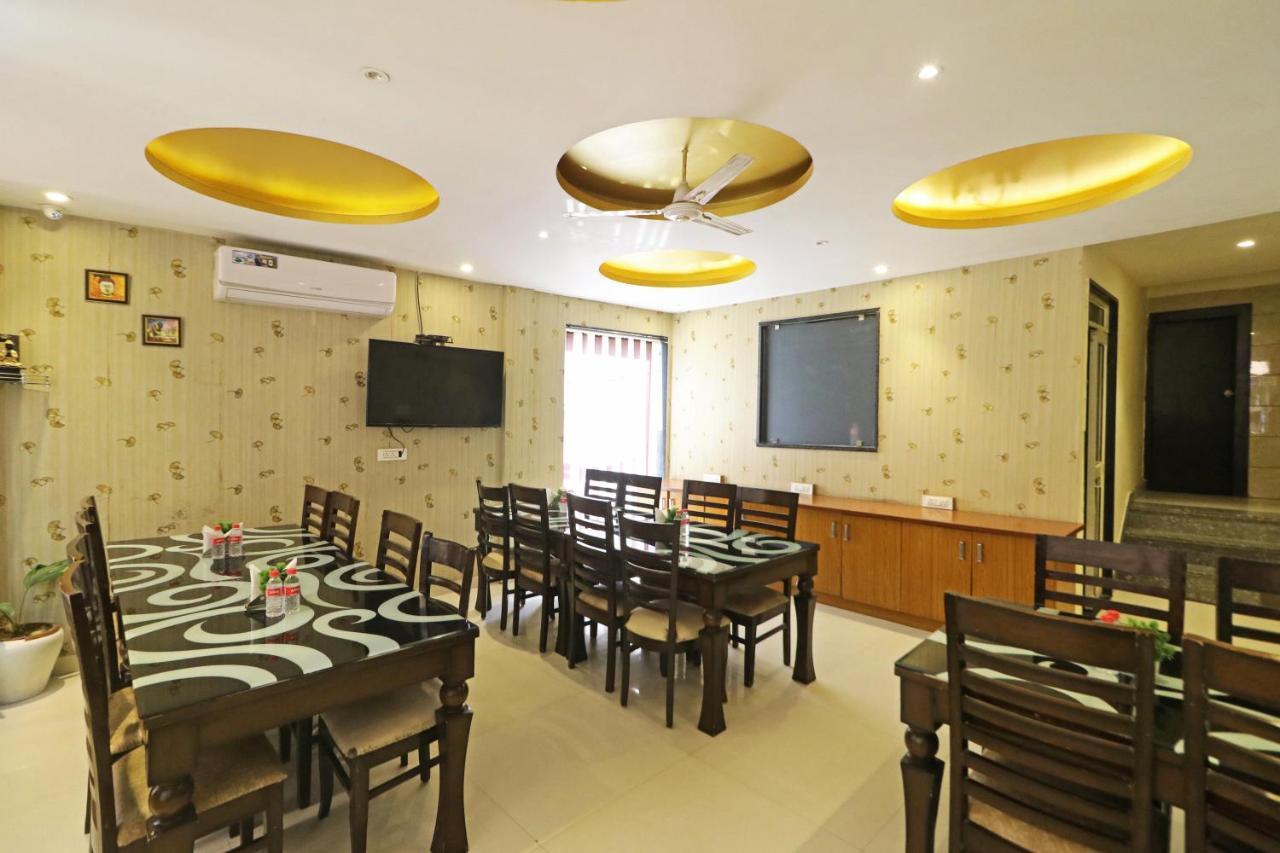 Hotel Paragon Suites New Delhi Eksteriør bilde