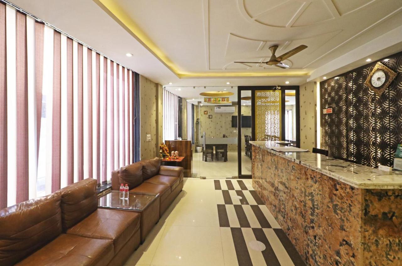 Hotel Paragon Suites New Delhi Eksteriør bilde