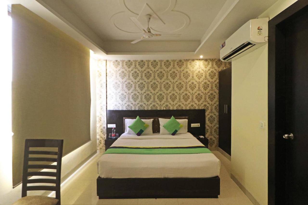 Hotel Paragon Suites New Delhi Eksteriør bilde